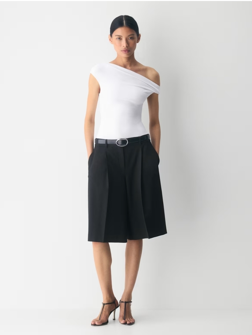 Aritzia Ravish Contour top